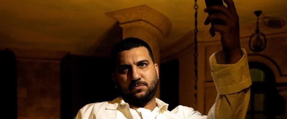 دي المعادلة | مقابلة مع عاصم تاج